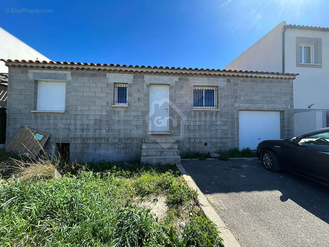 Maison à ARLES