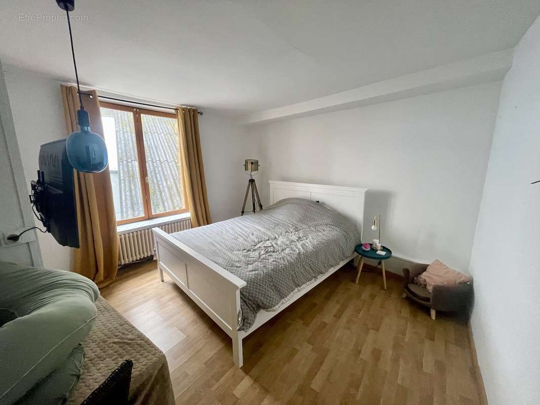 Appartement à CHARLEVILLE-MEZIERES