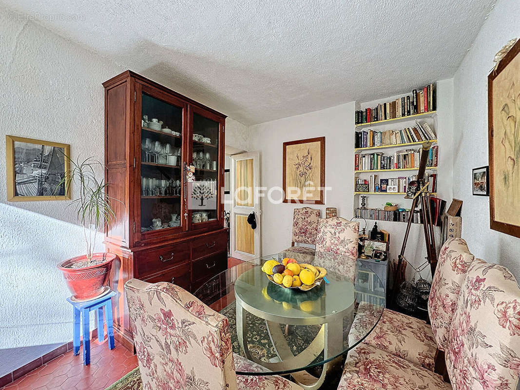 Appartement à ROQUEBRUNE-CAP-MARTIN