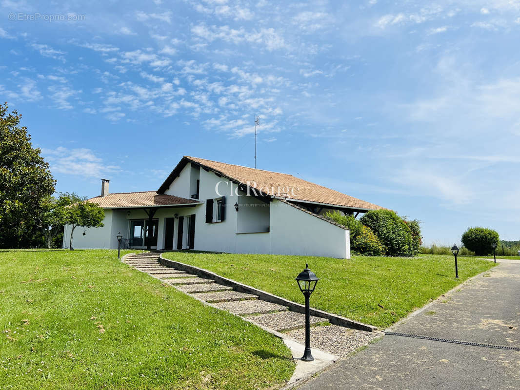 Maison à DURAS