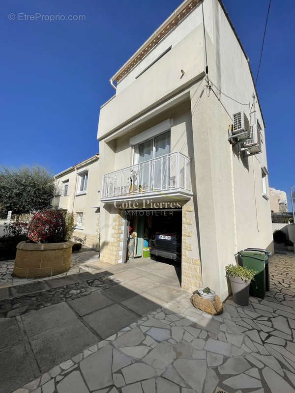 Maison à NIMES