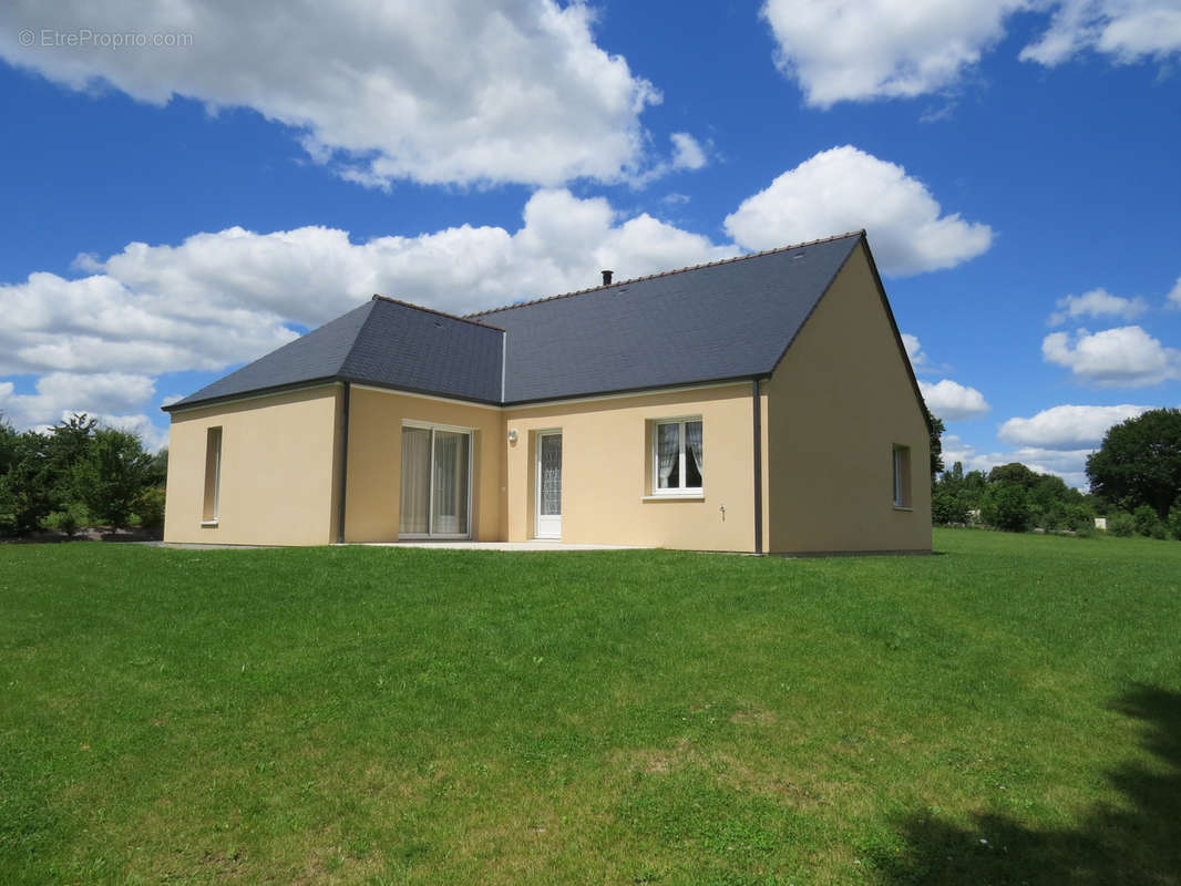 Maison à AUVERS-LE-HAMON