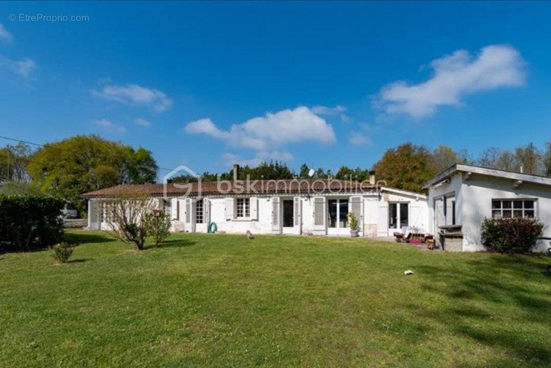 Maison à SAINT-VIVIEN-DE-MEDOC