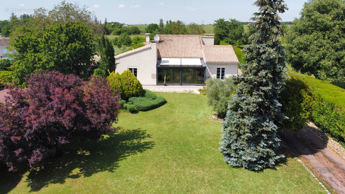 Maison à LES METAIRIES