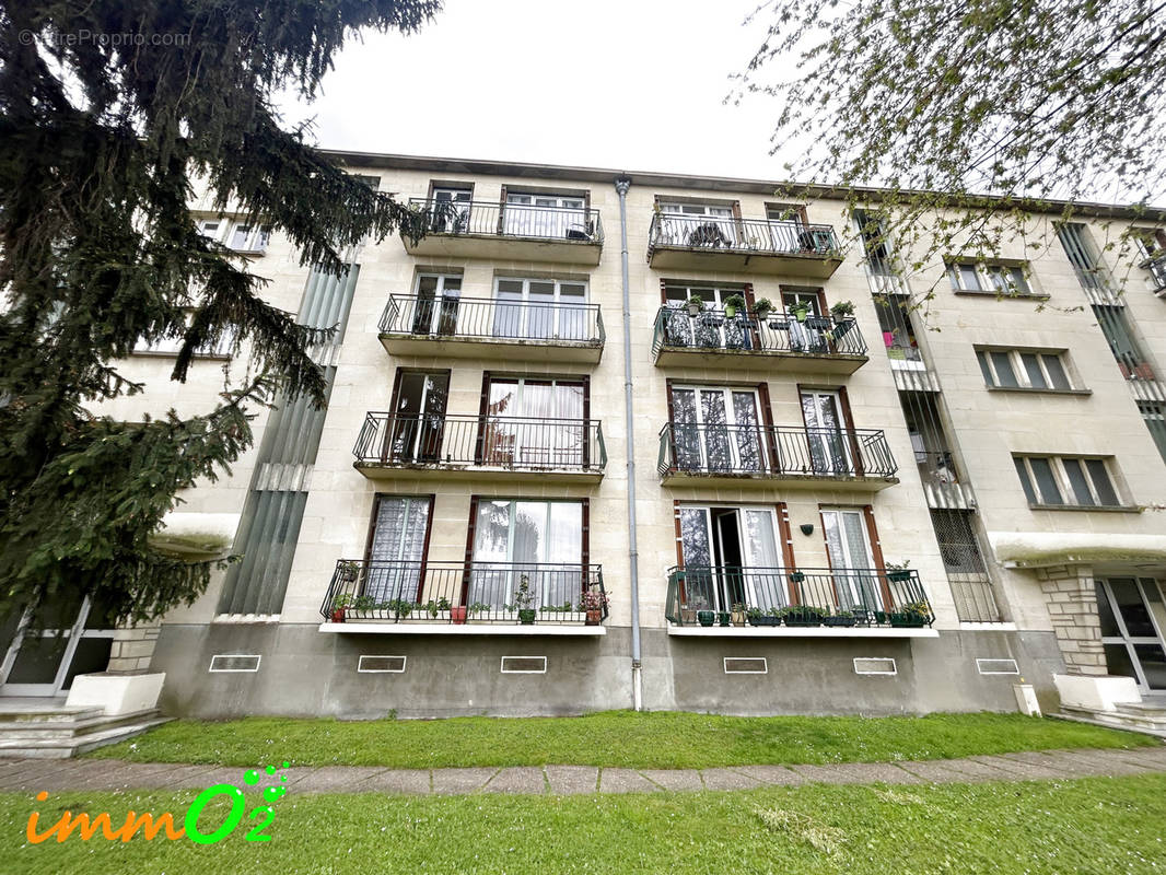 Appartement à ENGHIEN-LES-BAINS