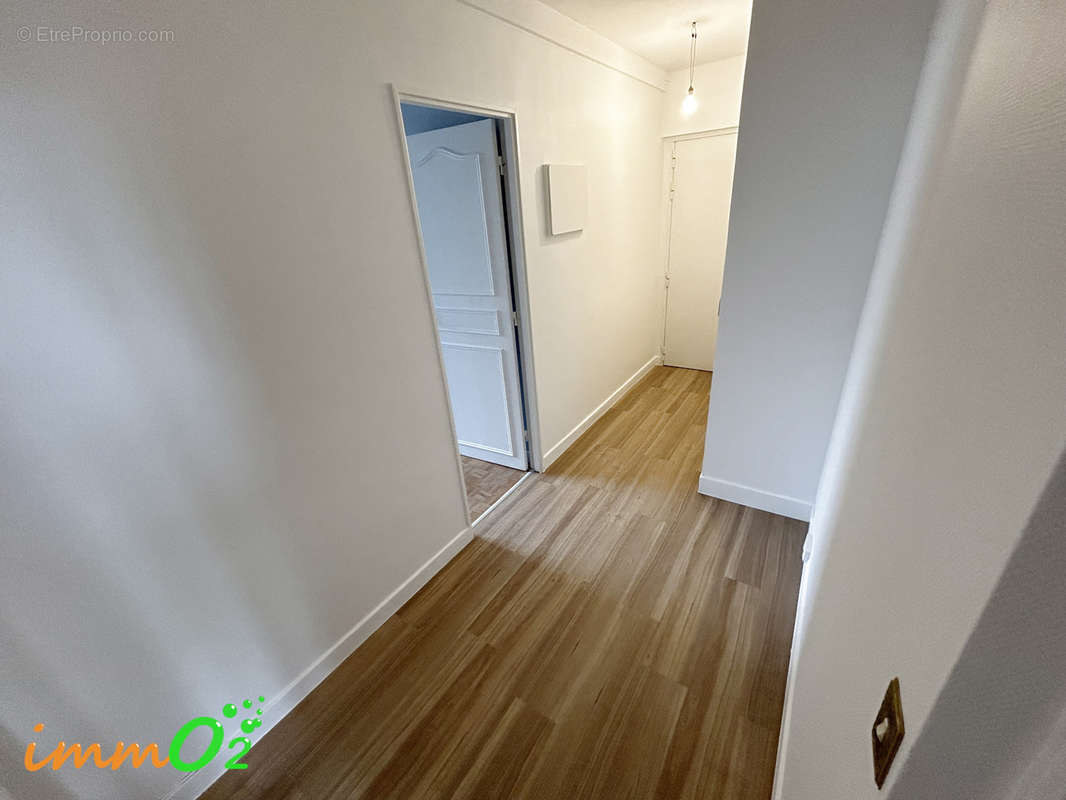 Appartement à ENGHIEN-LES-BAINS