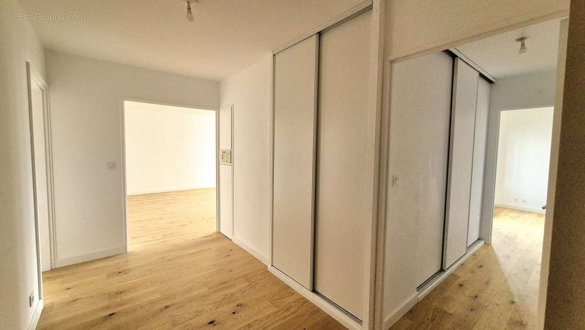 Appartement à ISSY-LES-MOULINEAUX