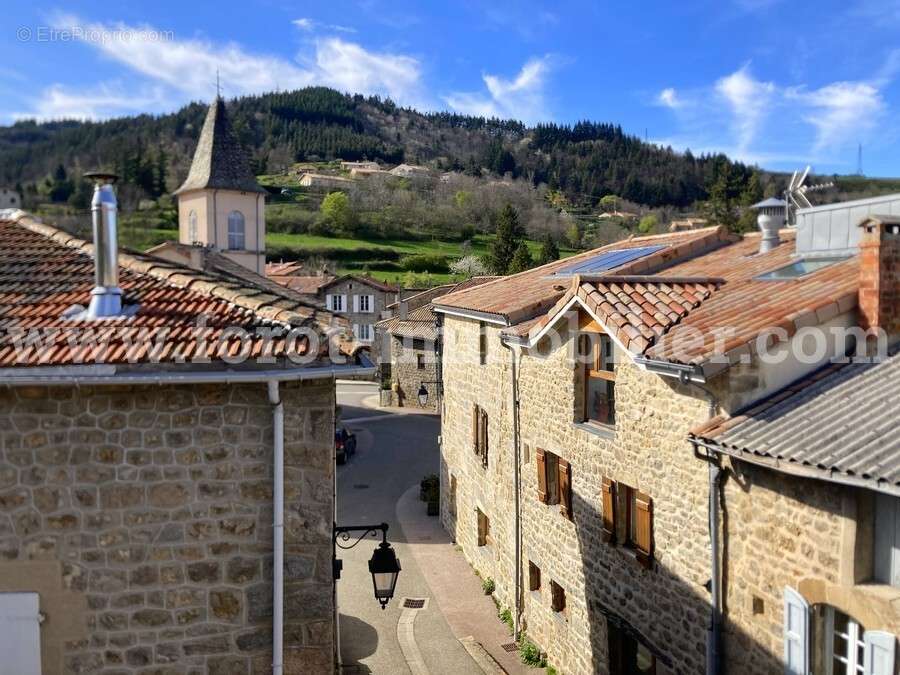 Maison à NONIERES