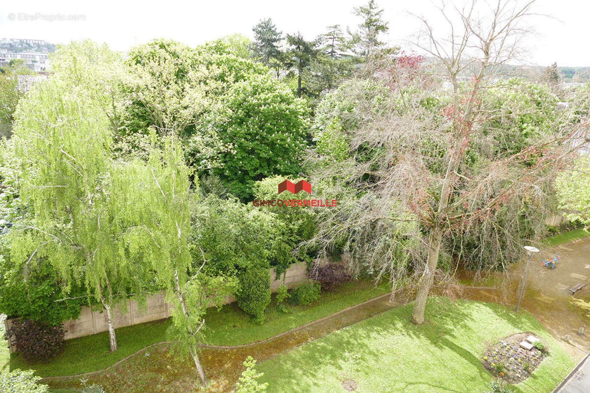 Appartement à RUEIL-MALMAISON