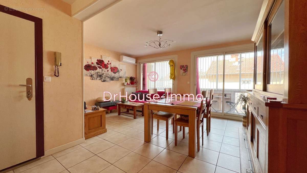 Appartement à MONTELIMAR