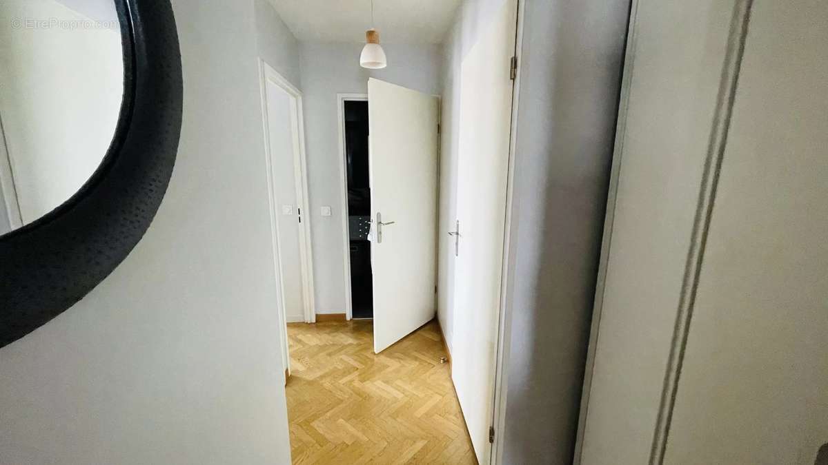 Appartement à LE RAINCY