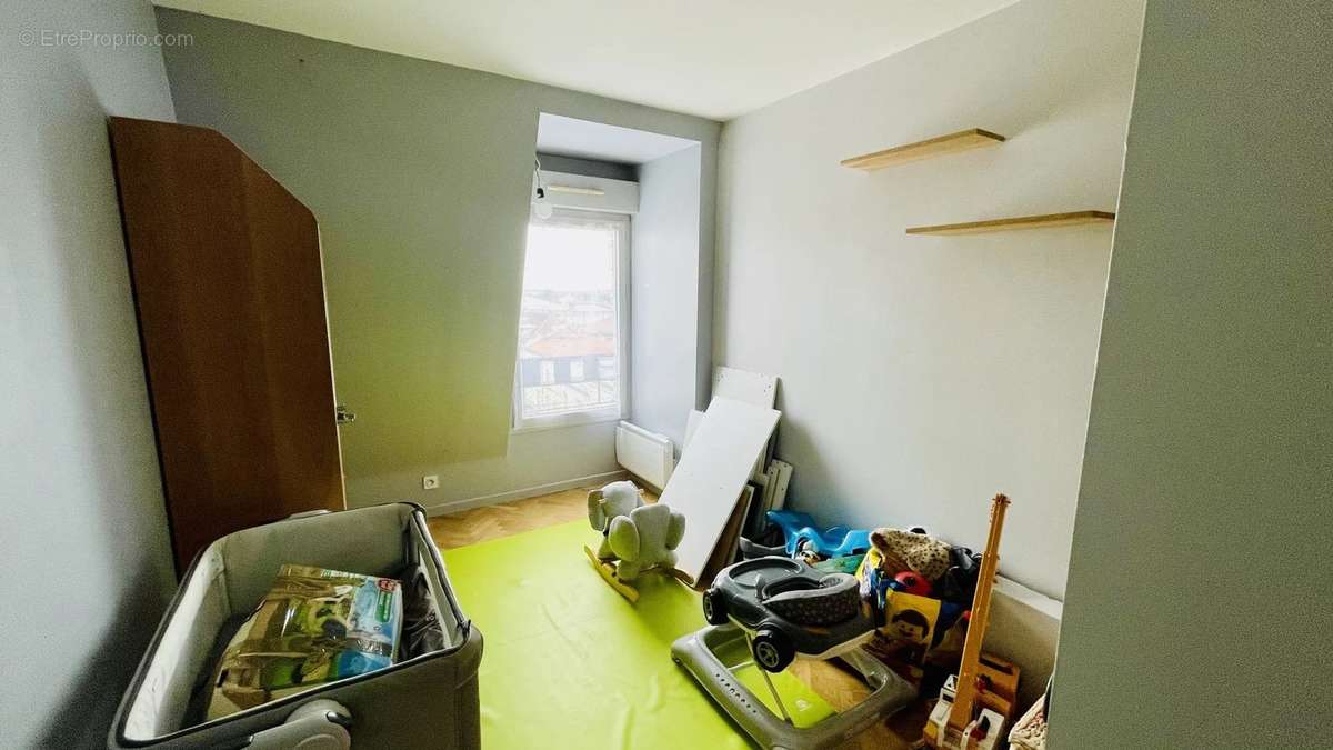 Appartement à LE RAINCY