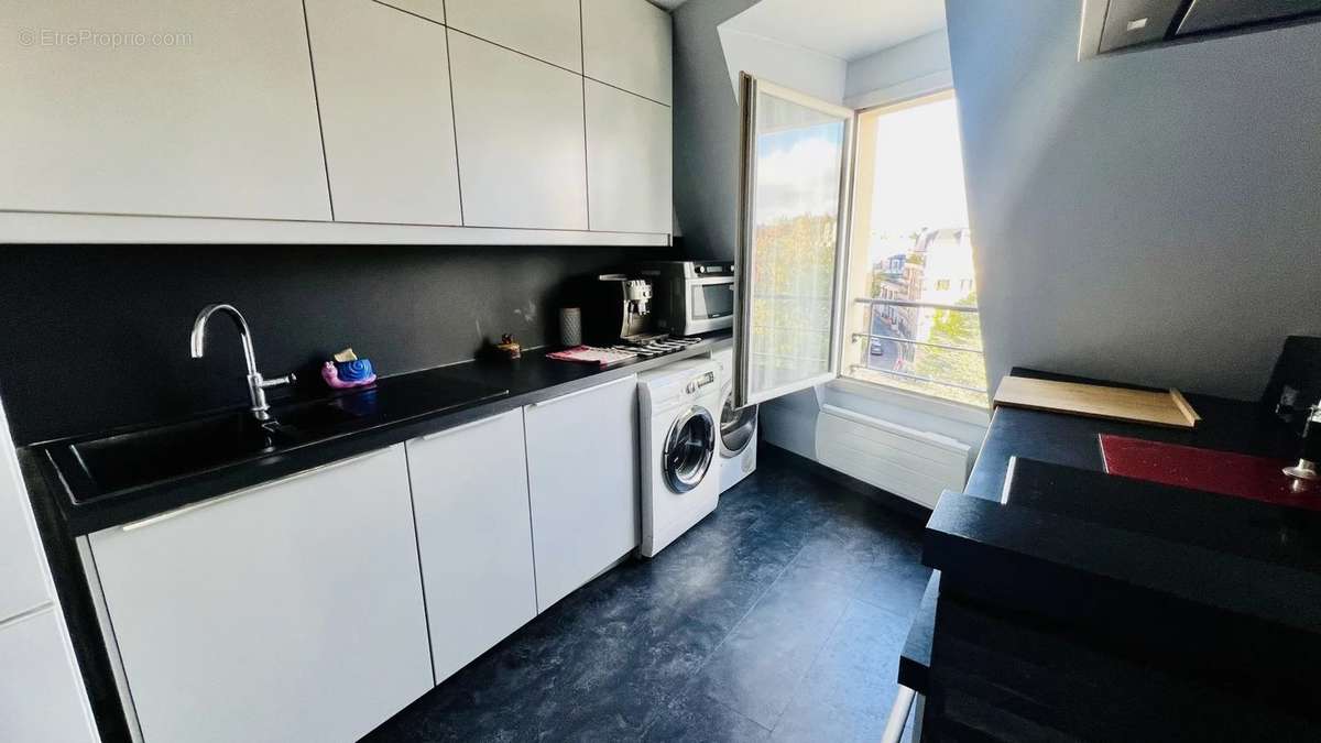 Appartement à LE RAINCY