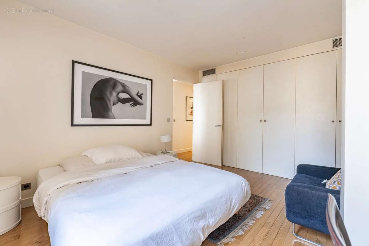 Appartement à PARIS-6E