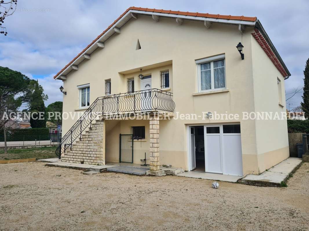 Maison à SAINT-PAUL-TROIS-CHATEAUX