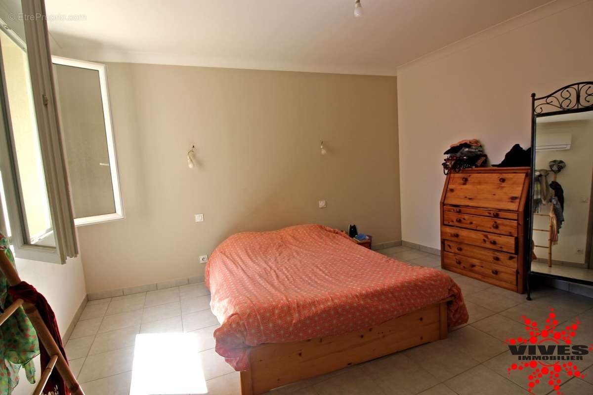 Appartement à VILLENEUVE-LES-BEZIERS