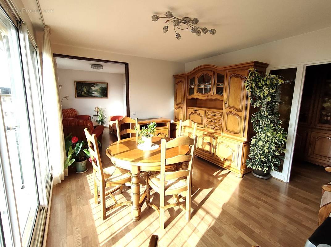 Appartement à IGNY