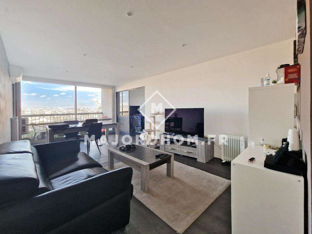 Appartement à MARSEILLE-8E