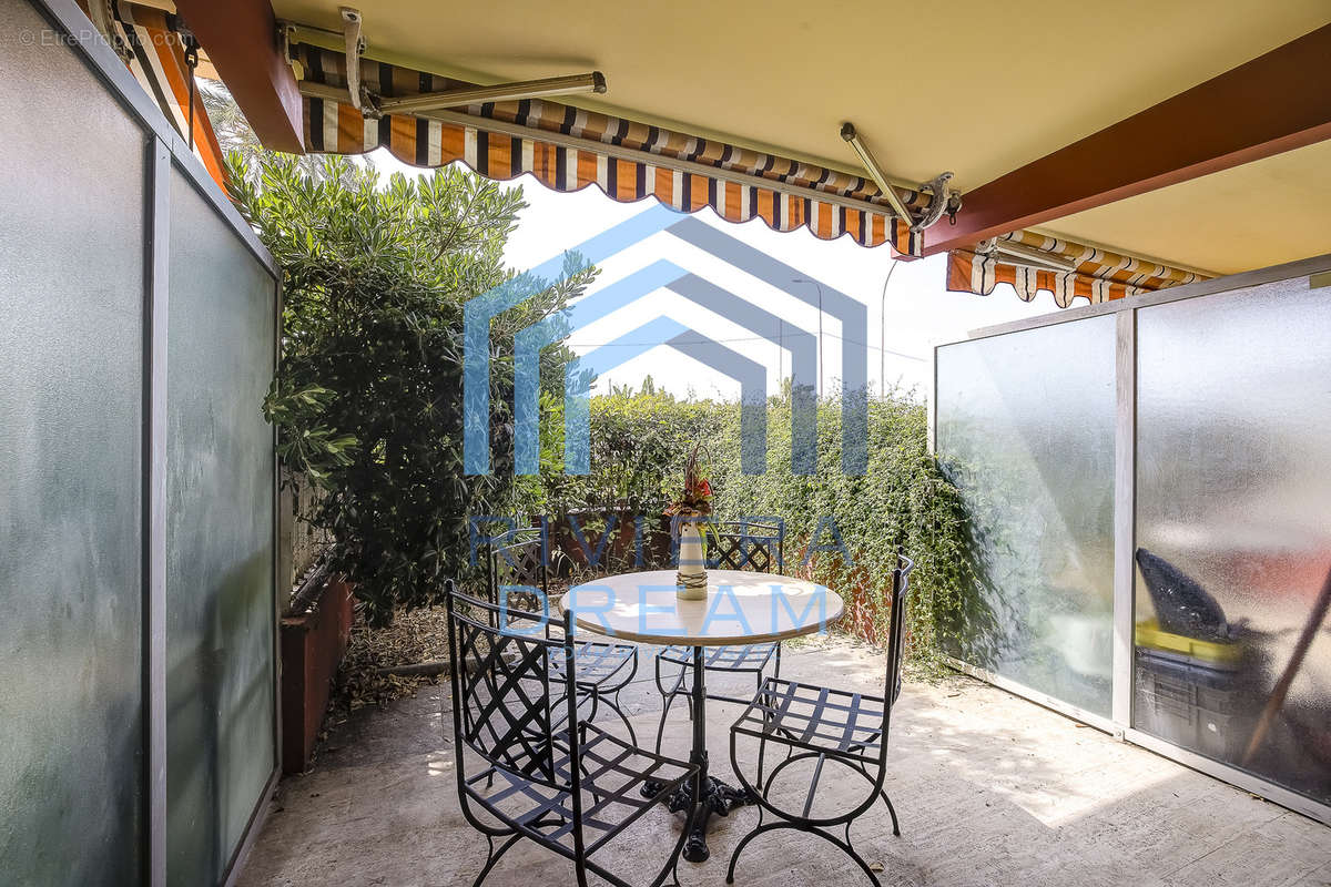 Appartement à MENTON