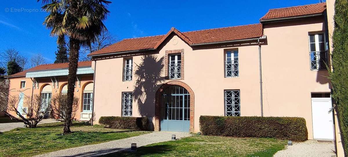 Maison à VIC-EN-BIGORRE