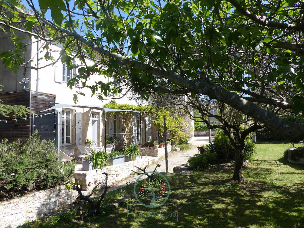 Maison à MONTELIMAR