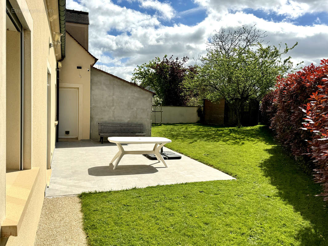 Maison à NANTEUIL-LES-MEAUX