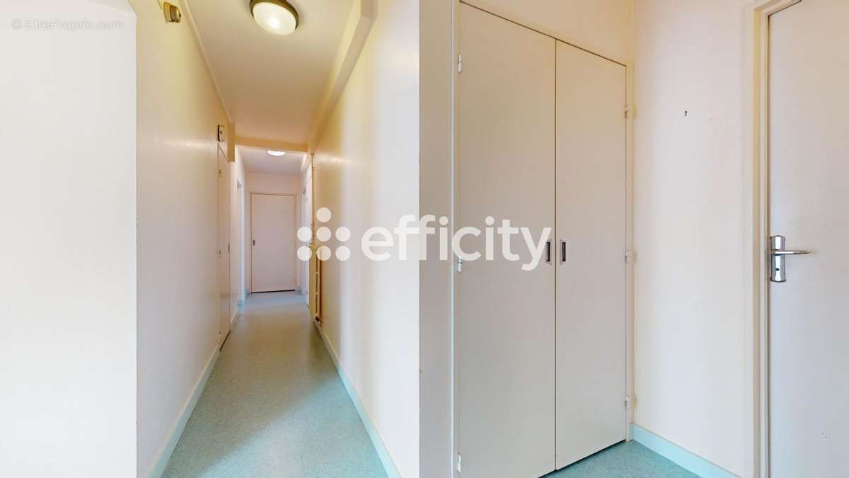 Appartement à ETEL