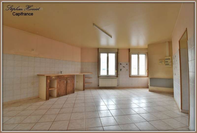 Appartement à SAINTE-MENEHOULD