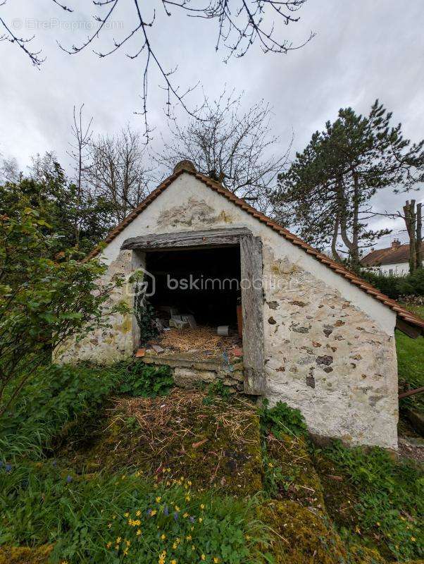 Maison à DOUE