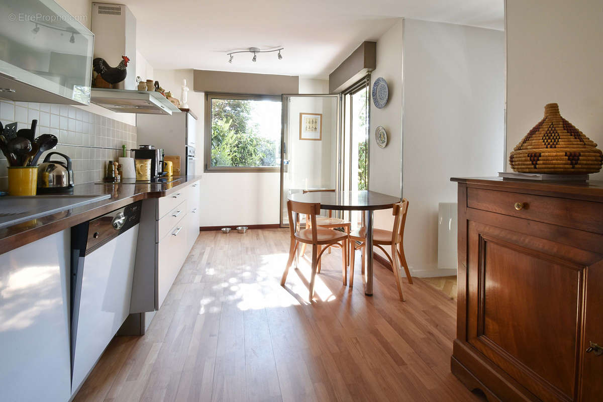 Appartement à SAINTE-FOY-LES-LYON