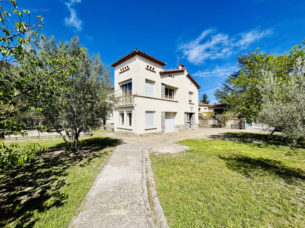 Maison à ARLES-SUR-TECH