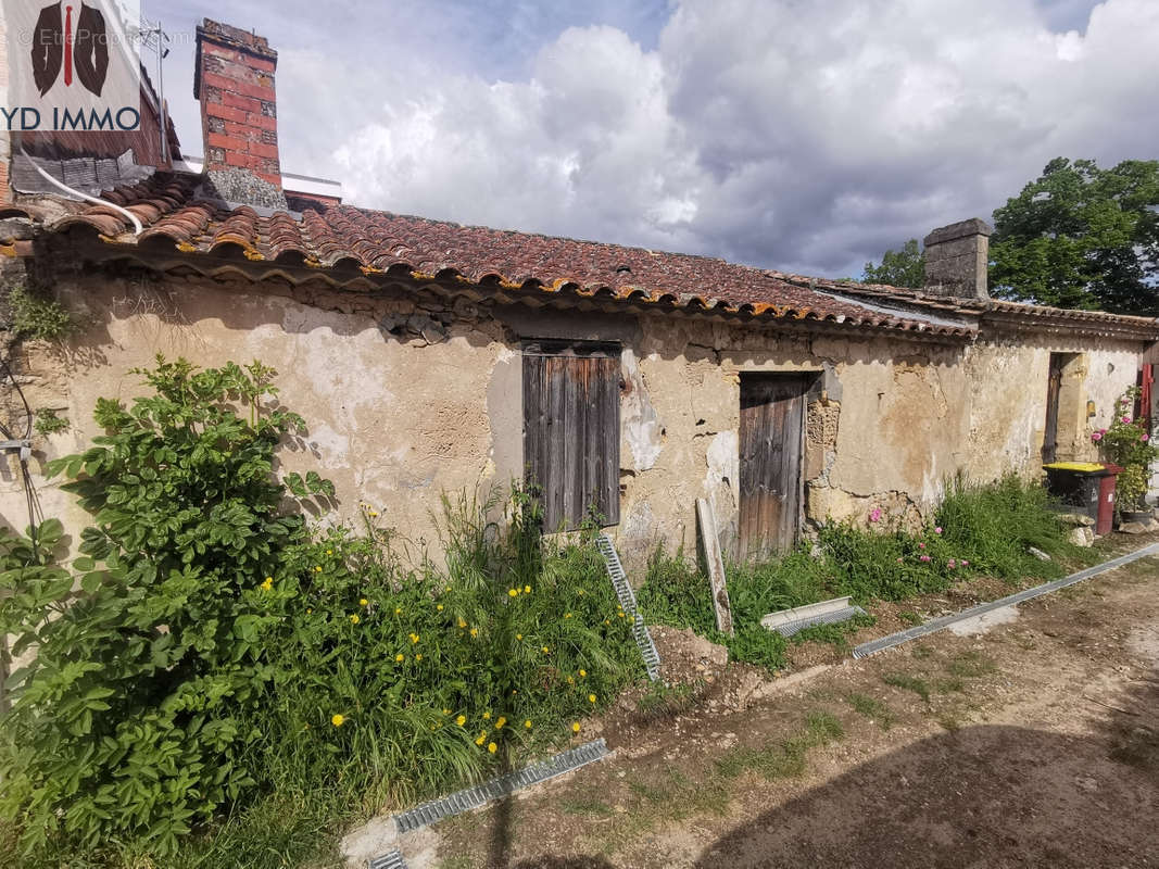 Maison à PORTETS