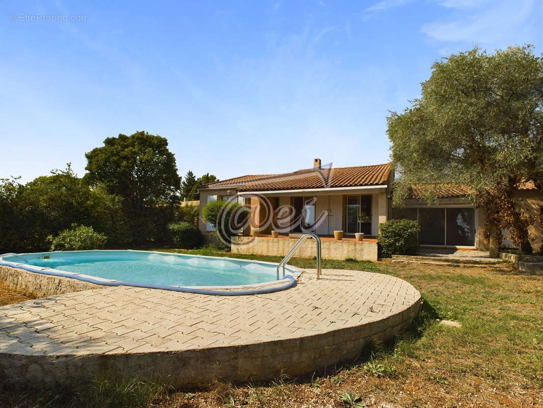 Maison à SAINT-MAXIMIN-LA-SAINTE-BAUME