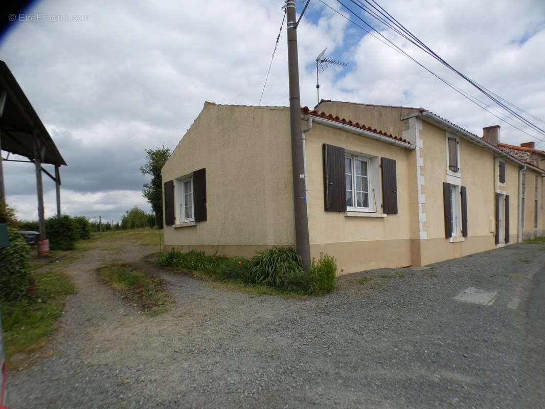 Maison à L&#039;HERMENAULT