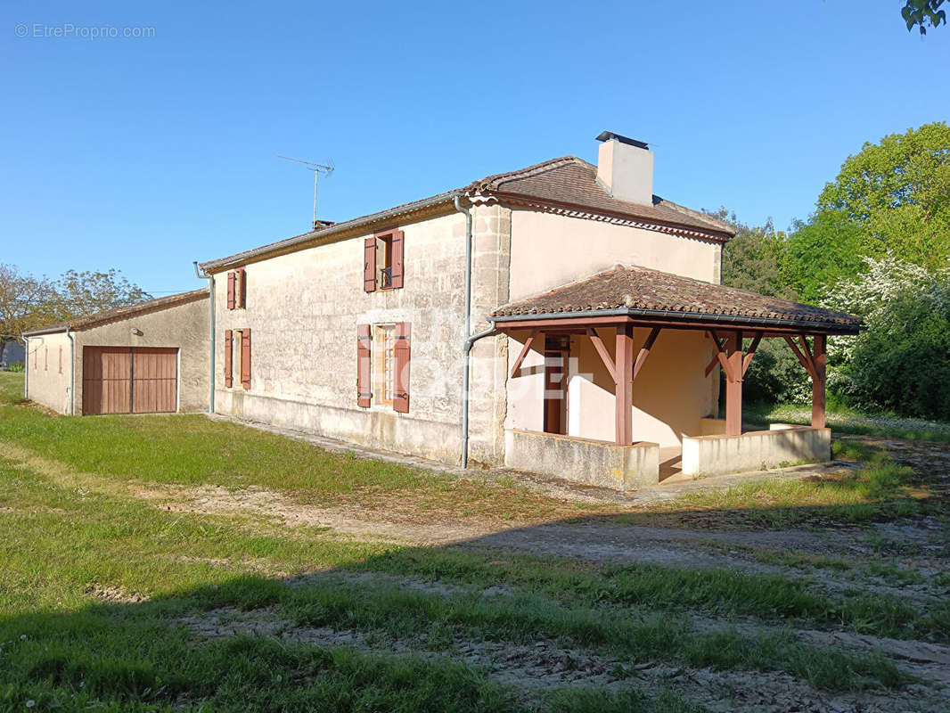 Maison à DURAS