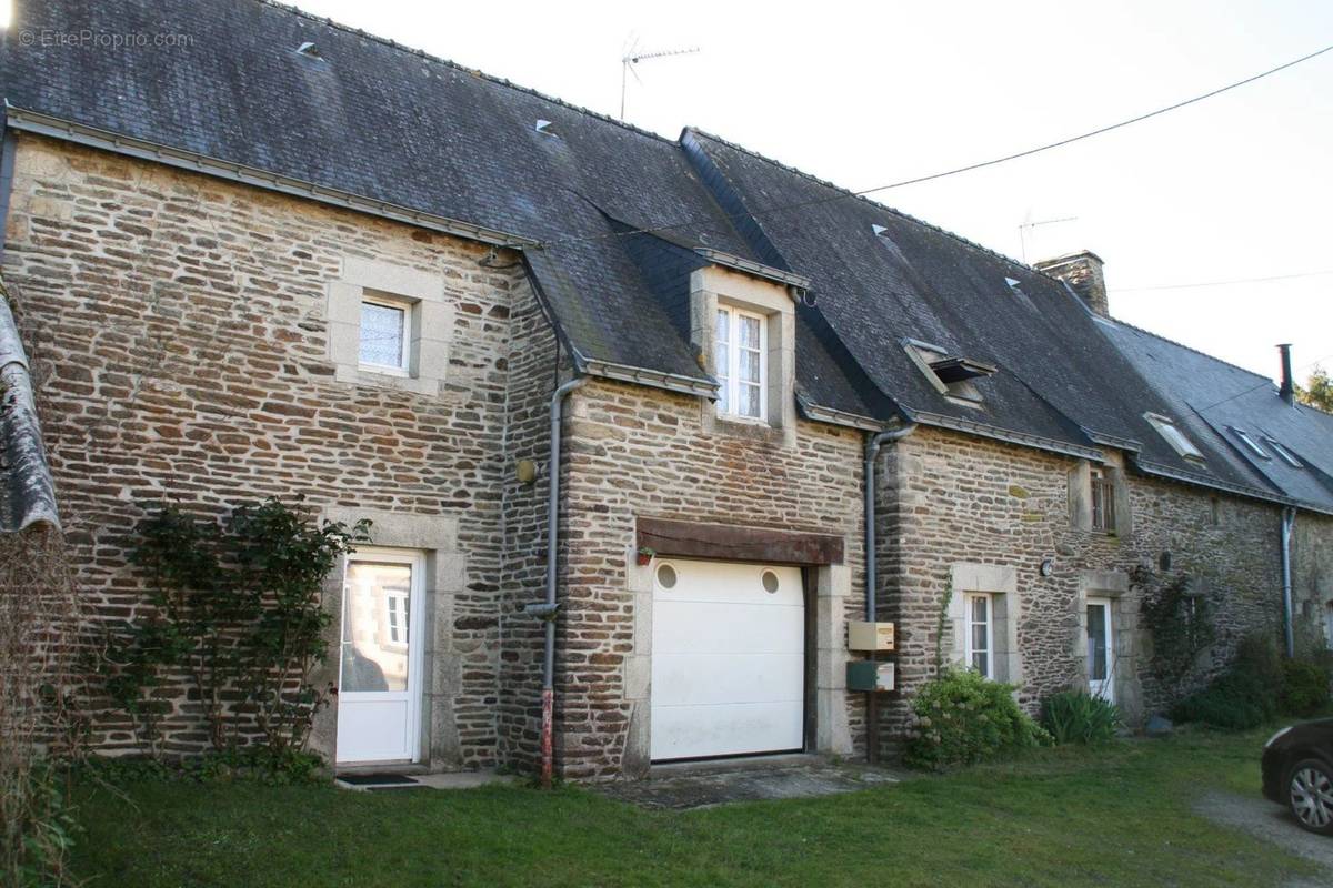 Maison à GUEGON