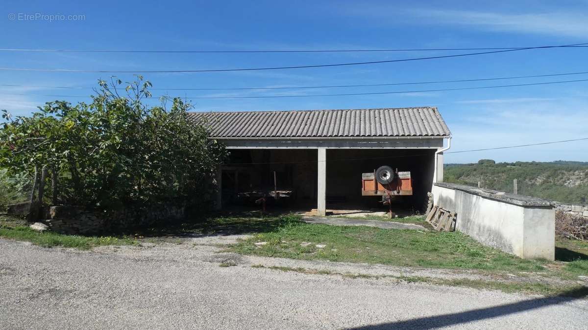 Maison à FRANCOULES