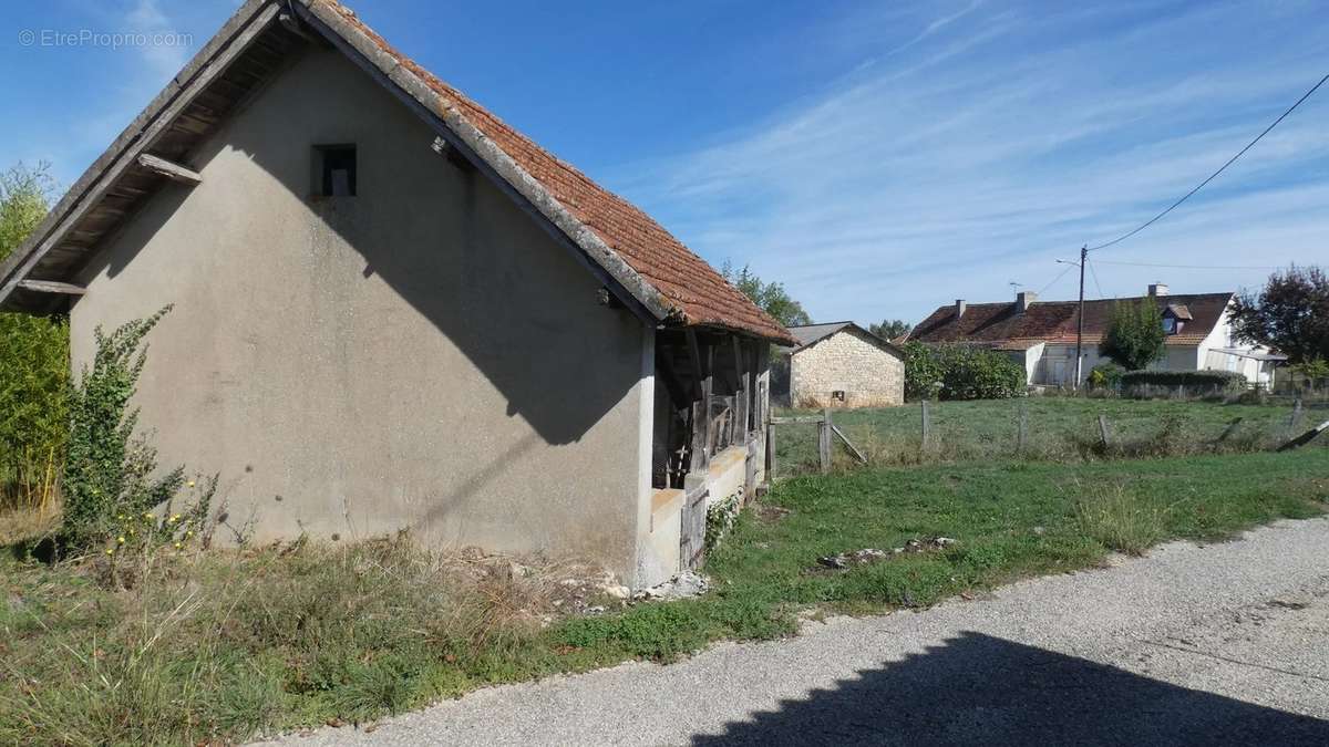 Maison à FRANCOULES