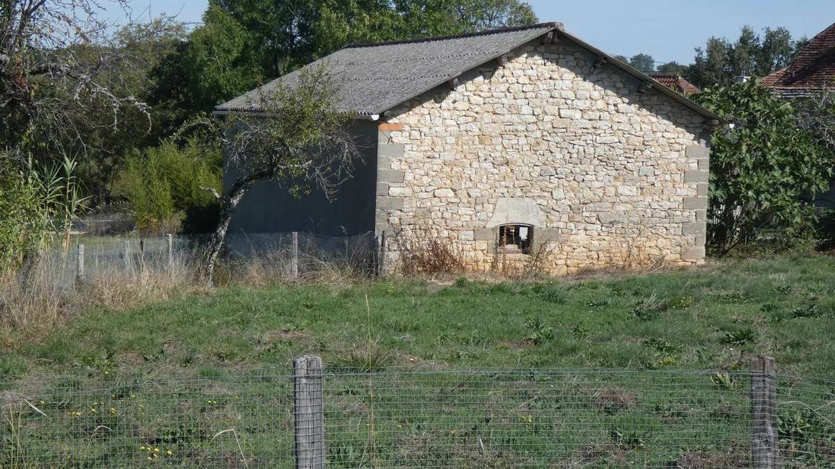 Maison à FRANCOULES