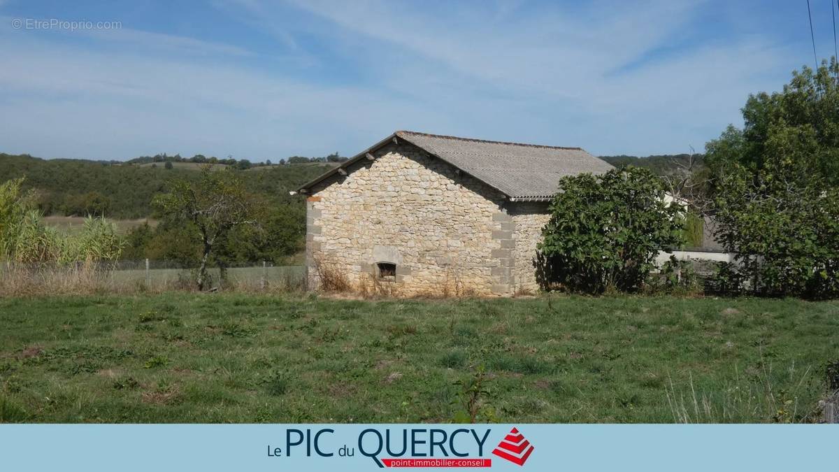 Maison à FRANCOULES