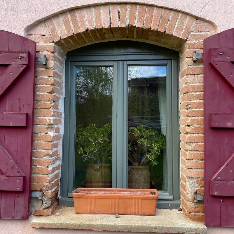 Maison à MONCLAR-DE-QUERCY