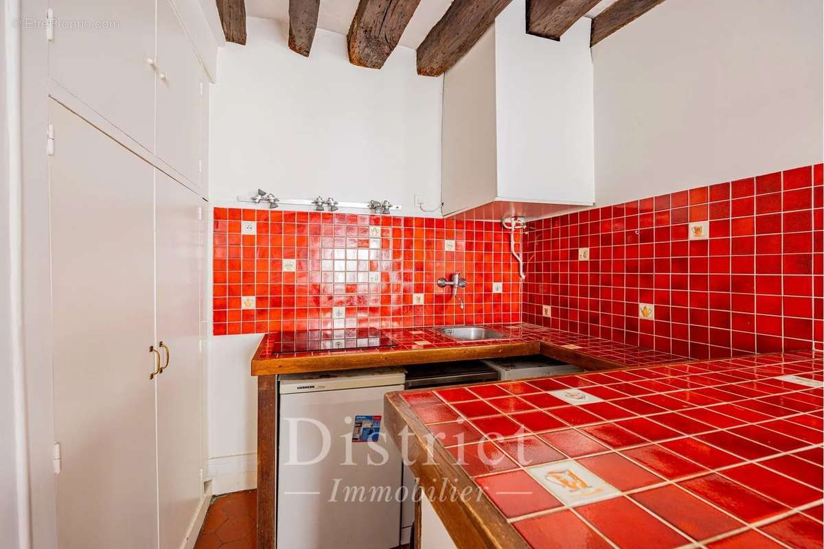 Appartement à PARIS-4E