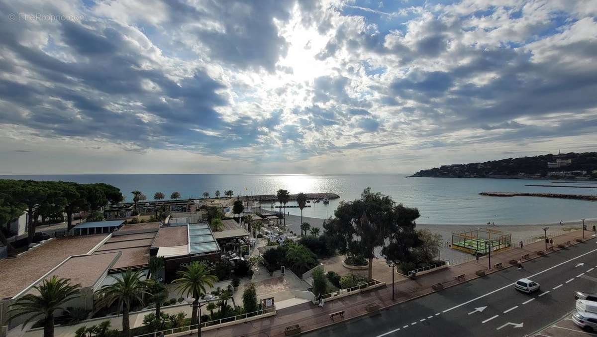 Appartement à ROQUEBRUNE-CAP-MARTIN