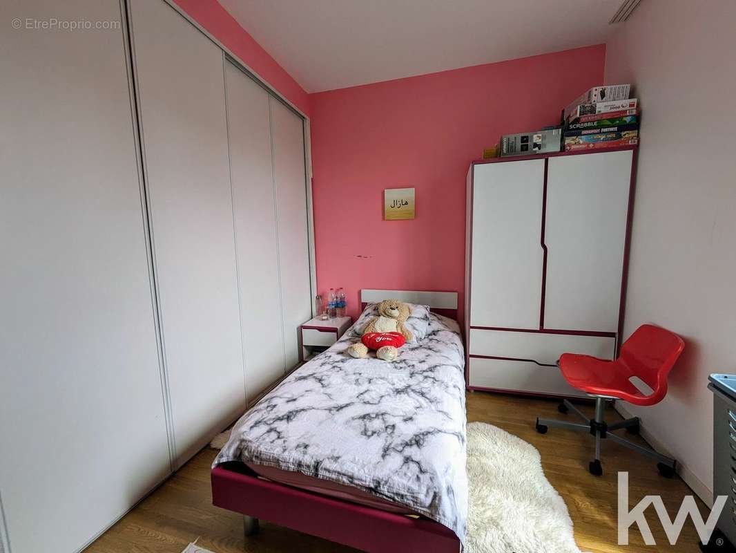 Appartement à SURY-LE-COMTAL