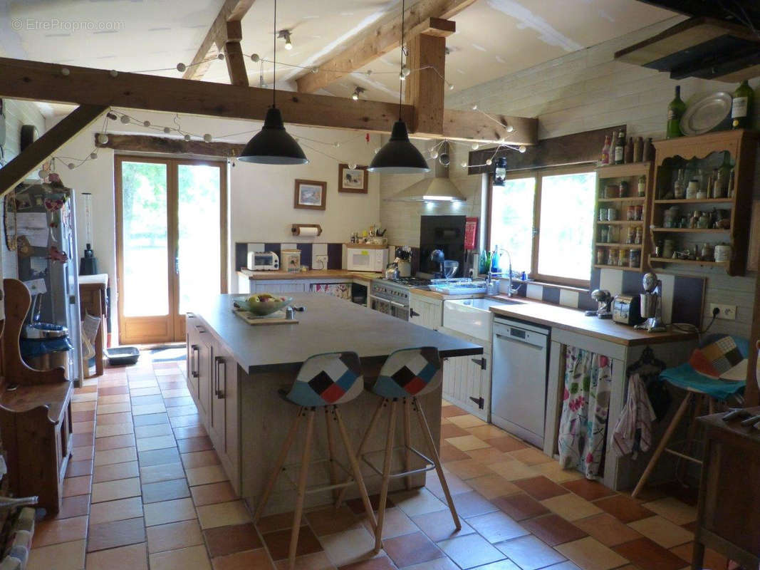 m kitchen to terrace - Maison à CASTELNAU-MAGNOAC