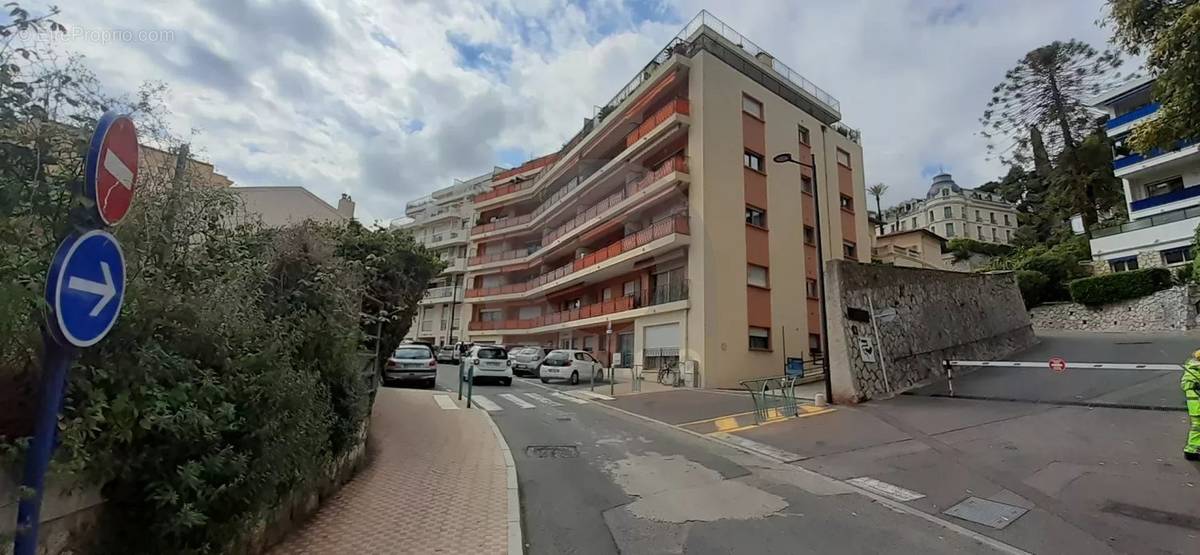 Appartement à MENTON