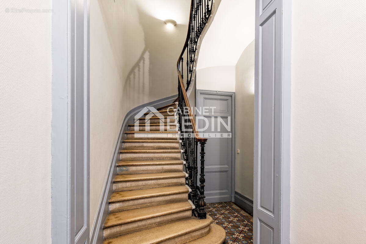 Appartement à BORDEAUX