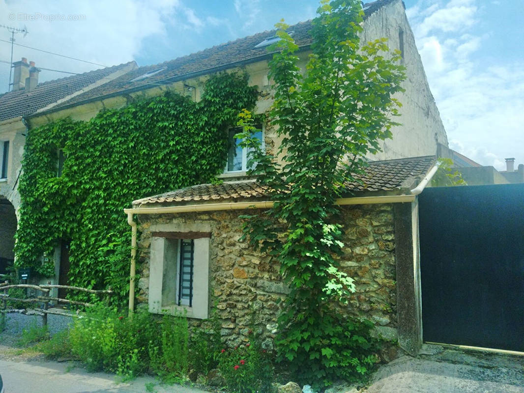 Maison à LA FERTE-SOUS-JOUARRE