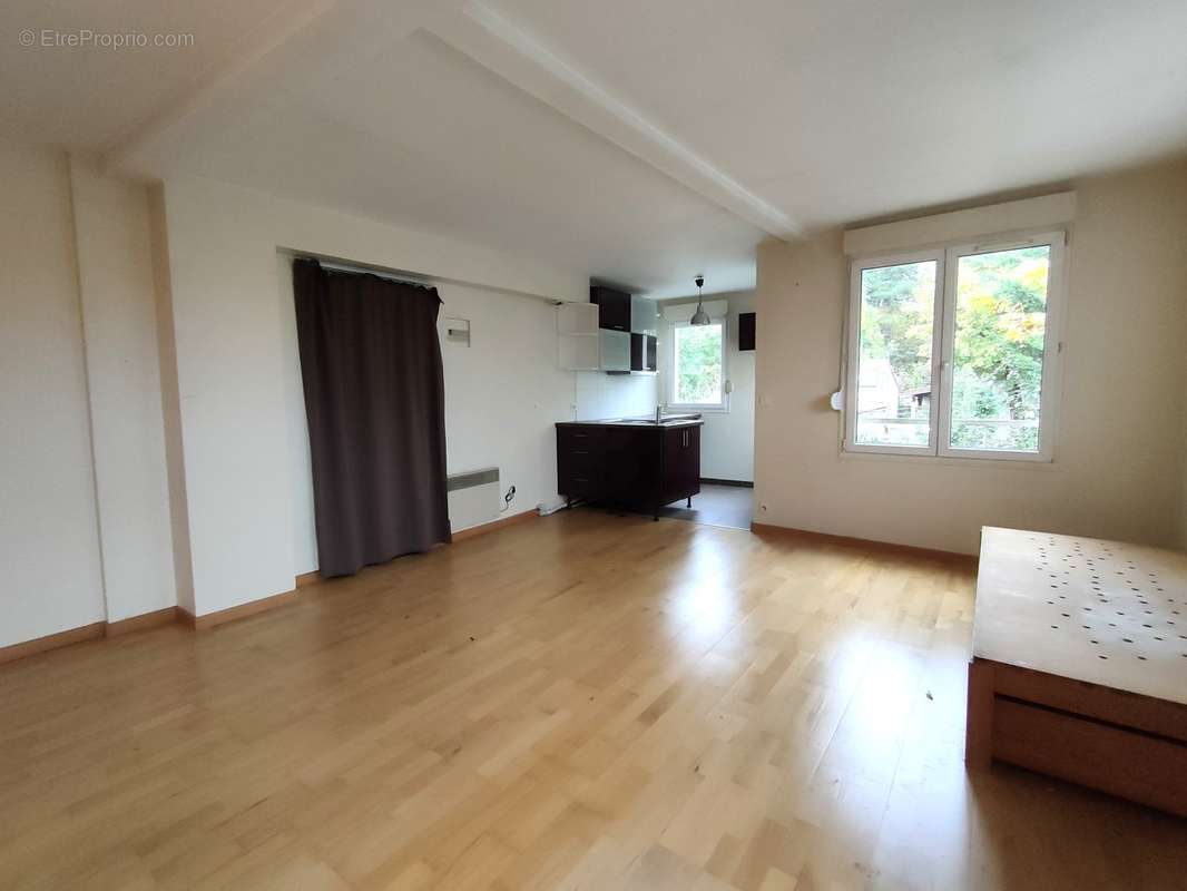 Appartement à SACLAY