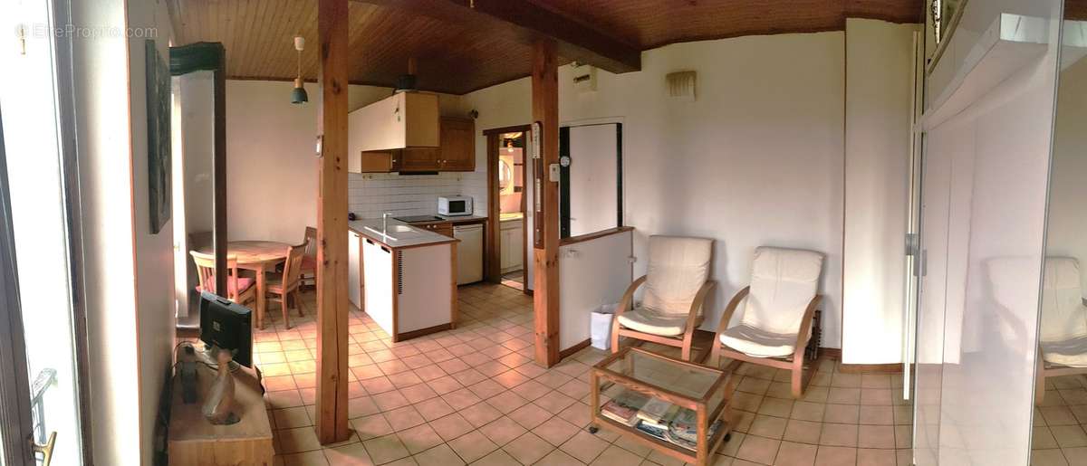 Appartement à VAUHALLAN